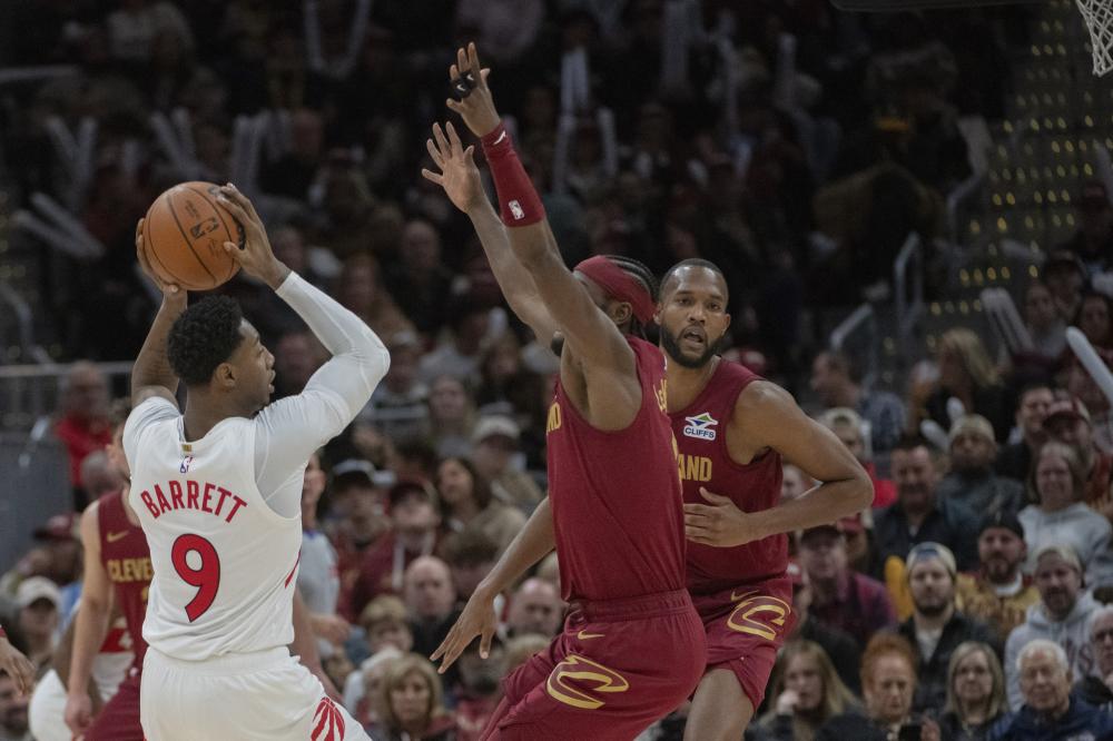 中卫与右后 中卫与右后