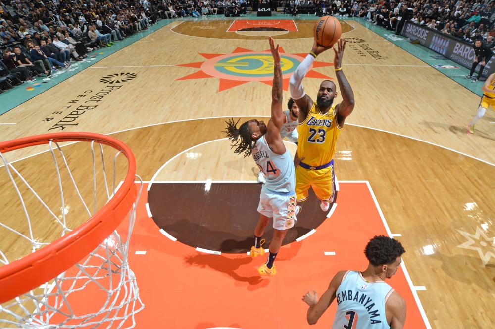 并非因他的 并非因他的